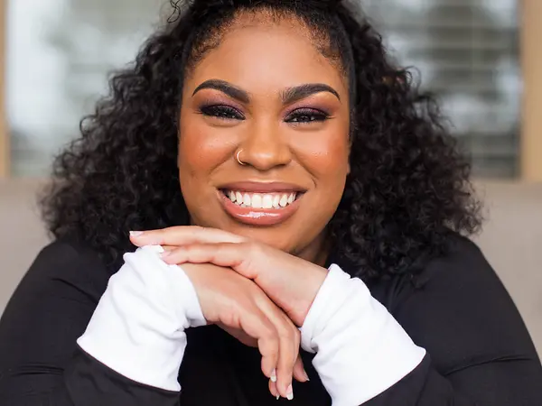 Angie Thomas