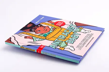 978-3-442-77276-6 Kendi Ibram X., Antiracist Baby (U1, Buch liegend)