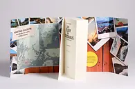 Buch Klappen stehend