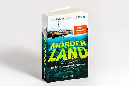 Buch stehend